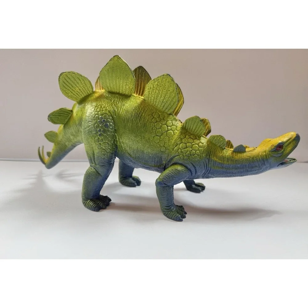 Dor Mei vintage stegosaurus